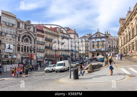 Porto,Portugal - juin21:Street view of central .porto est la deuxième plus grande ville du Portugal après Lisbonne et l'une des principales zones urbaines de l'iber Banque D'Images