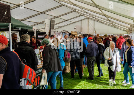 Les visiteurs du Festival, de l'Alimentation 2017 Ludlow Ludlow, Shropshire, Angleterre Banque D'Images