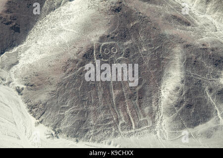 Vue aérienne de l'astronaute géoglyphe au lignes de Nazca au Pérou Banque D'Images