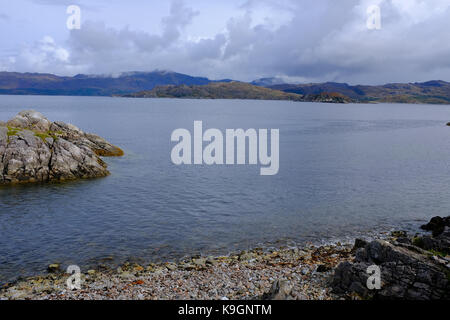 Recherche le long de loch ailort glenuig au son d'Arisaig moidart un861 highlands écossais fort William Banque D'Images