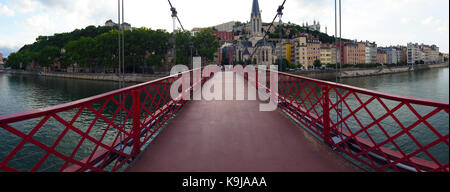 Vue panoramique de Paul Couturier (pont-passerelle Paul Couturier) Banque D'Images