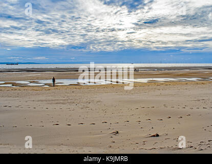 À Crosby Beach,, je suis toujours debout Banque D'Images