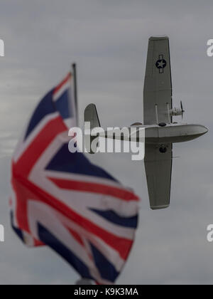 Duxford, UK. Sep 23, 2017. Un Consolidated PBY-5A Catalina flying boat ne son affichage - Duxford Bataille d'Angleterre ont lieu pendant le spectacle aérien (IWM) Imperial War Museum Duxford année du centenaire. Principe du Duxford rôle de station de combat de la Seconde Guerre mondiale est célébrée à la bataille d'Angleterre Air Show par plus de 40 avions historiques de prendre son envol. Crédit : Guy Bell/Alamy Live News Banque D'Images