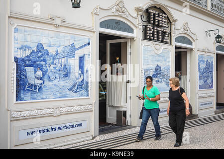 Façade du Ritz Cafe, AV Arriaga, Funchal, Madère Banque D'Images