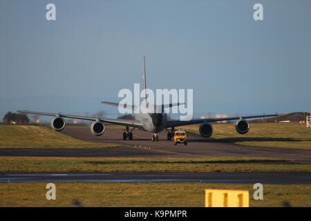 61-0324, un Boeing KC-135R Stratotanker exploité par la United States Air Force, à l'Aéroport International de Prestwick en Ayrshire. Banque D'Images