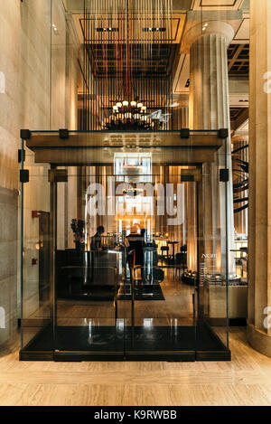 Le centre-ville de Nobu restaurant phare du quartier financier int Banque D'Images