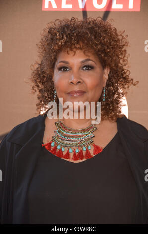 New York, NY, États-Unis. 23 septembre 2017. Julie Dash assiste au Festival du film Urbanworld: Oprah Winfrey Network's Queen Sugar screening and panel le 23 septembre 2017 au AMC Empire 25 Theatre de New York. Crédit: Raymond Hagans/Media Punch/Alay Live News Banque D'Images