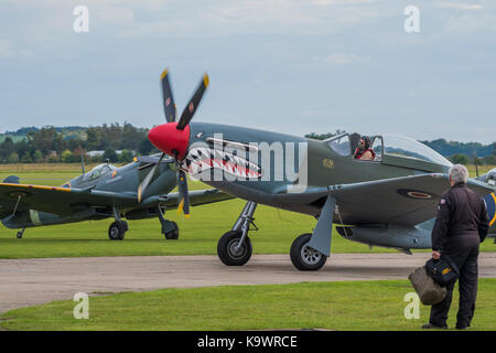 Duxford, UK. 23 Septembre, 2017. P50 Mustang taxi à la piste - La bataille d'Angleterre de Duxford Air Show qui aura lieu au cours (IWM) Imperial War Museum Duxford's année du centenaire. Principe du Duxford rôle de station de combat de la Seconde Guerre mondiale est célébrée à la bataille d'Angleterre Air Show par plus de 40 avions historiques de prendre son envol. Crédit : Guy Bell/Alamy Live News Banque D'Images