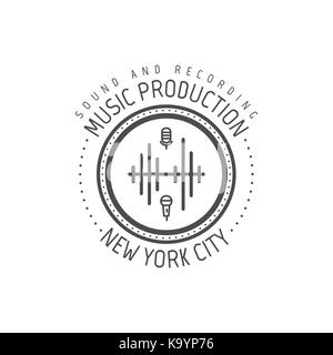 Production musicale. new york city vector label, d'un insigne, emblème logo avec instrument de musique. stock vector illustration isolé sur fond blanc Illustration de Vecteur
