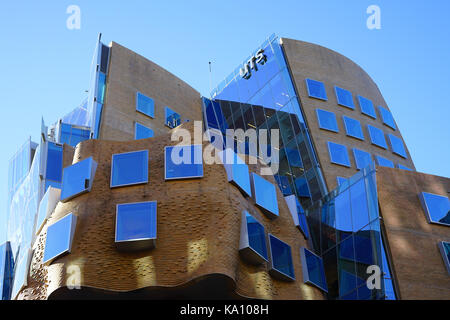 Avis de la dr chau à la construction d'aile chak business school de l'université de technologie de Sydney (UTS). Il a été conçu par l'architecte Frank Gehry. Banque D'Images