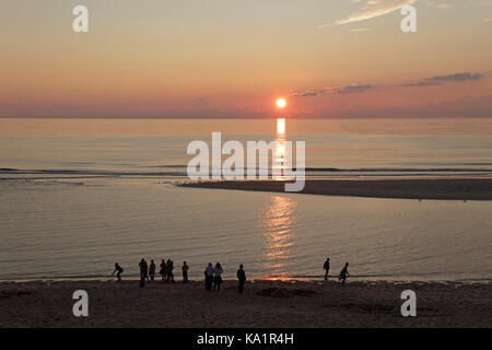 Coucher du soleil à la plage, l'île de Sylt, Hoernum, Schleswig-Holstein, Allemagne Banque D'Images