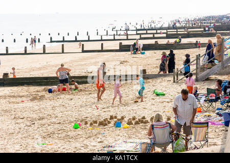 L'épis, Frinton and Beach, Frinton and-on-Sea, Essex, Angleterre, Royaume-Uni Banque D'Images