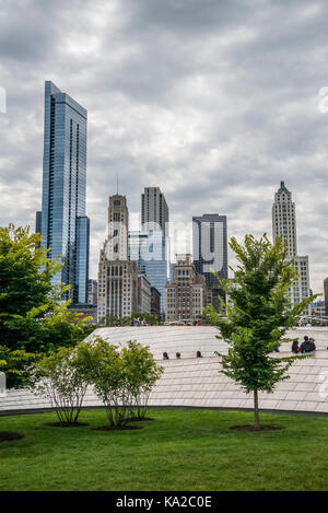 Chicago, des scènes de rue à Chicago's Millennium Park Banque D'Images