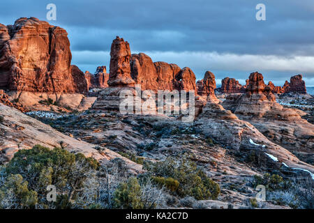 Des formations de roche de grès, jardin d'Eden, Arches National Park, Moab, Utah USA Banque D'Images