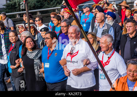 Vancouver, Canada. Sep 24, 2017. Le Premier Ministre de la Colombie-Britannique, John Horgan à la Marche pour la réconciliation, Vancouver, Colombie-Britannique, Canada. Crédit : Michael Wheatley/Alamy Live News Banque D'Images