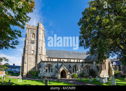 Voir l'église paroissiale de Sidmouth, Greenbottom, une ville côtière et station balnéaire populaire sur la côte de la Manche, dans le Devon (sud-ouest de l'Angleterre, Banque D'Images