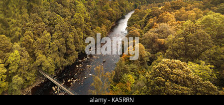 Lambley viaduc traversant la rivière South Tyne dans le Northumberland / Le Sentier South Tyne Banque D'Images