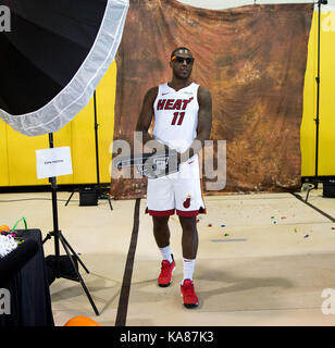 25 septembre 2017 - Miami, Floride, États-Unis - Miami Heat guard Dion (11 serveurs) à jour des médias à l'AmericanAirlines Arena de Miami, Floride le 25 septembre 2017. (Crédit Image : © Allen Eyestone/Le Palm Beach Post via Zuma sur le fil) Banque D'Images