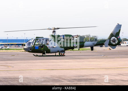 RAF Aldergrove, en Irlande du Nord. 25/09/2017 - British Army Air Corp Aérospatiale Gazelle sur le point de décoller. Banque D'Images