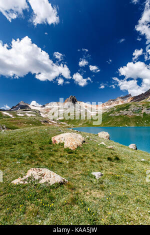 Le bouton pilote (13 738 ft.) et le Lac de glace, de la glace, du bassin du lac San Juan National Forest, Colorado USA Banque D'Images