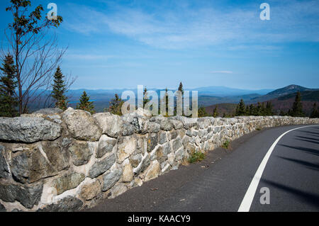 Vues de Whiteface Veterans Memorial Highway Banque D'Images