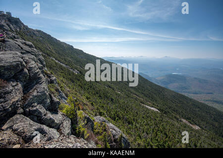 Vue depuis le sentier à Whiteface Mountain Banque D'Images