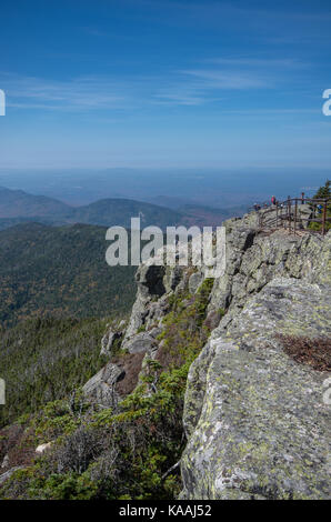 Vue depuis le sentier à Whiteface Mountain Banque D'Images