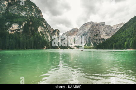 Lac de montagne di fanes Sennes Braies en--braies nature park, italie Banque D'Images