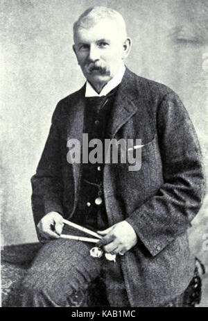 Une photographie de Robert William Llewellyn, prise vers 1900, offrant un portrait historique de la figure notable du début du XXe siècle. Banque D'Images