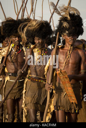 Dassanech Dimi pour célébrer la cérémonie de circoncision des adolescents, les SIE,Comté de Turkana, Omorate, Ethiopie Banque D'Images