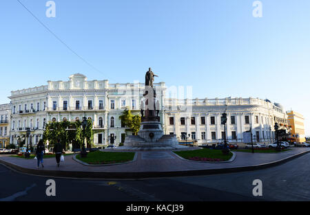 Monument aux fondateurs de Kiev à Place Ekaterininskaya à Odessa. Banque D'Images