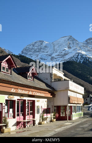 Village de montagne gavarnie en hiver Banque D'Images