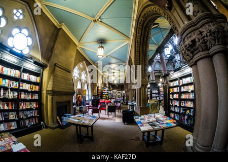 Bradford's wool Exchange, maintenant une succursale de la librairie Waterstones. Banque D'Images