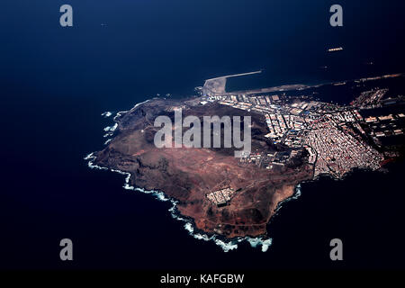 Vue aérienne de la péninsule de la Isleta, Las Palmas, Gran Canaria, Îles Canaries, Espagne. Banque D'Images