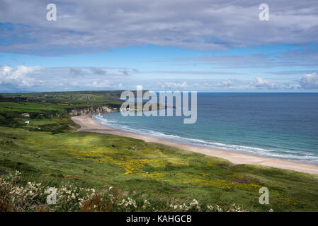 Plage de sable fin de Whitepark Bay, comté d'Antrim, en Irlande du Nord, Grande-Bretagne Banque D'Images