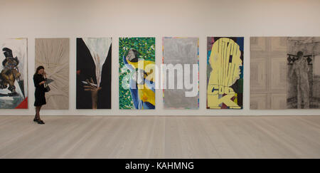 Saatchi Gallery, Londres, Royaume-Uni. Vendredi 26 septembre 2017. Saatchi Gallery's show automne iconoclastes : l'art de l'intégration s'ouvre le 27 septembre 2017, exactement 20 ans après l'époque de Charles Saatchi définition sensation d'exposition qui a ouvert ses portes le 18 septembre 1997, le lancement de la carrière de Tracey Emin et Damien Hirst. iconoclastes explore le travail des révolutionnaires 13 artistes britanniques et internationaux dont l'image de décisions pratiques est peu orthodoxe. photo : fonctionne par Matthew chambers, vu par galerie. crédit : Malcolm park/Alamy live news. Banque D'Images