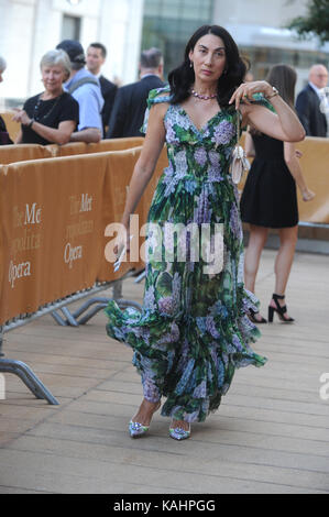 New YORK, NY - 25 SEPTEMBRE : Anh Duong assiste au gala de nuit d'ouverture du Metropolitan Opera au Lincoln Center le 25 septembre 2017 à New York City. Personnes: Anh Duong Réf. Transmission: Hoo-Me.com/MediaPunch Banque D'Images