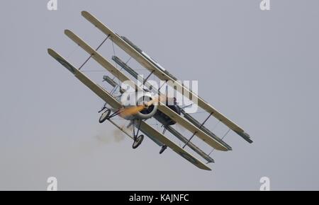 La Grande Guerre de l'équipe de reconstitution d'une guerre mondiale 1 antenne combat de chiens à Duxford 2017 Spectacle aérien de la bataille d'Angleterre Banque D'Images