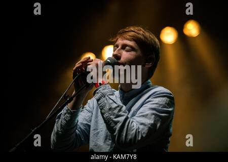 Le talentueux chanteur, compositeur et musicien dePresno interprète un concert en direct au Sentrum Scene pendant le festival de vitrine norvégien et la conférence musicale par:Larm 2016 à Oslo. Norvège, 03/03 2016. Banque D'Images