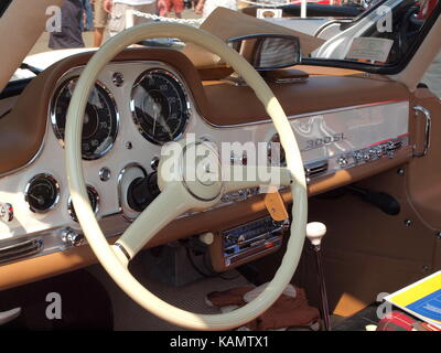 Les voitures d'importance historique, à divers rassemblements automobile. Banque D'Images