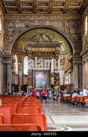 Vue de l'intérieur de la Basilique Papale de Sainte Marie Majeure Banque D'Images
