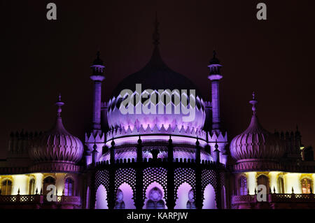 Brighton Royal Pavilion at night, East Sussex, England, UK Banque D'Images