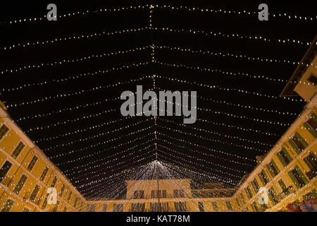 Palma de Majorque, îles Baléares, Espagne - décembre 3, 2016 : plaza mayor décorations lumières de Noël le 3 décembre 2016 à Palma de Majorque, balea Banque D'Images