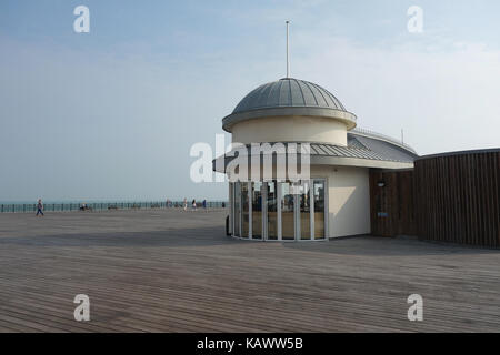 Nouveau pavillon, sur la jetée de Hastings, East Sussex Banque D'Images