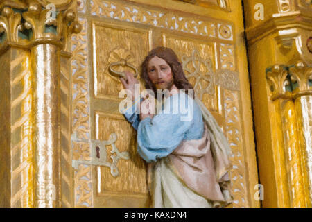 Peinture de bois sculpté statue de Jésus Christ à la porte d'or et de frapper comme dans la phrase de l'Apocalypse livre Banque D'Images