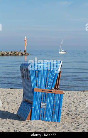 Basket fauteuil à la plage, de la mer Baltique humide Spa, Schleswig-Holstein, Allemagne Banque D'Images