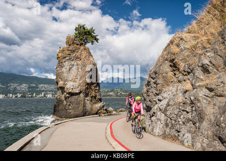 Vancouver, Colombie-Britannique, Canada - 13 septembre 2017 : Siwash Rock dans le Parc Stanley Banque D'Images