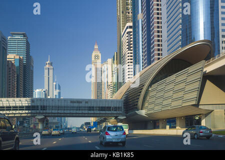 Sheikh Zayed Strasse, Dubaï, Banque D'Images