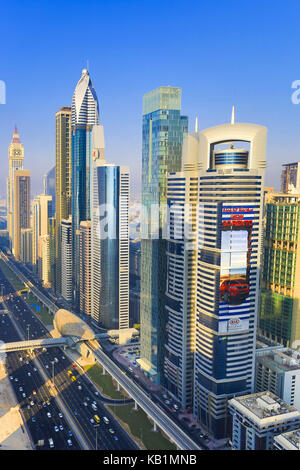 Sheikh Zayed Strasse, Dubaï, Banque D'Images