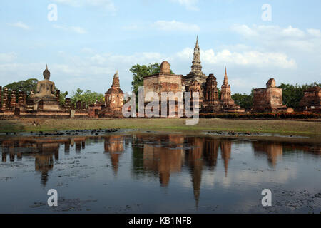 L'Asie, l'Asie du sud-est, la Thaïlande, le parc historique de Sukhothai, temple Wat Mahathat,,, Banque D'Images